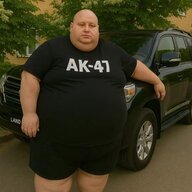 3 квартала южнее