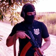 noir dans un bandana