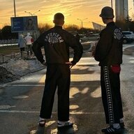 совсем не такой